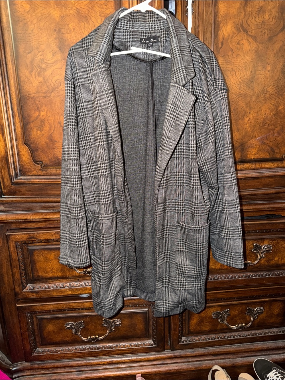 Love Tree Black and Gray Houndstooth Open-Front Blazer